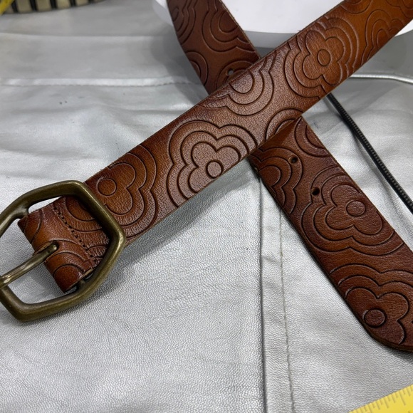 (H) Gap 1969 Vintage Floral Design Large Leather Belt - Picture 11 of 11